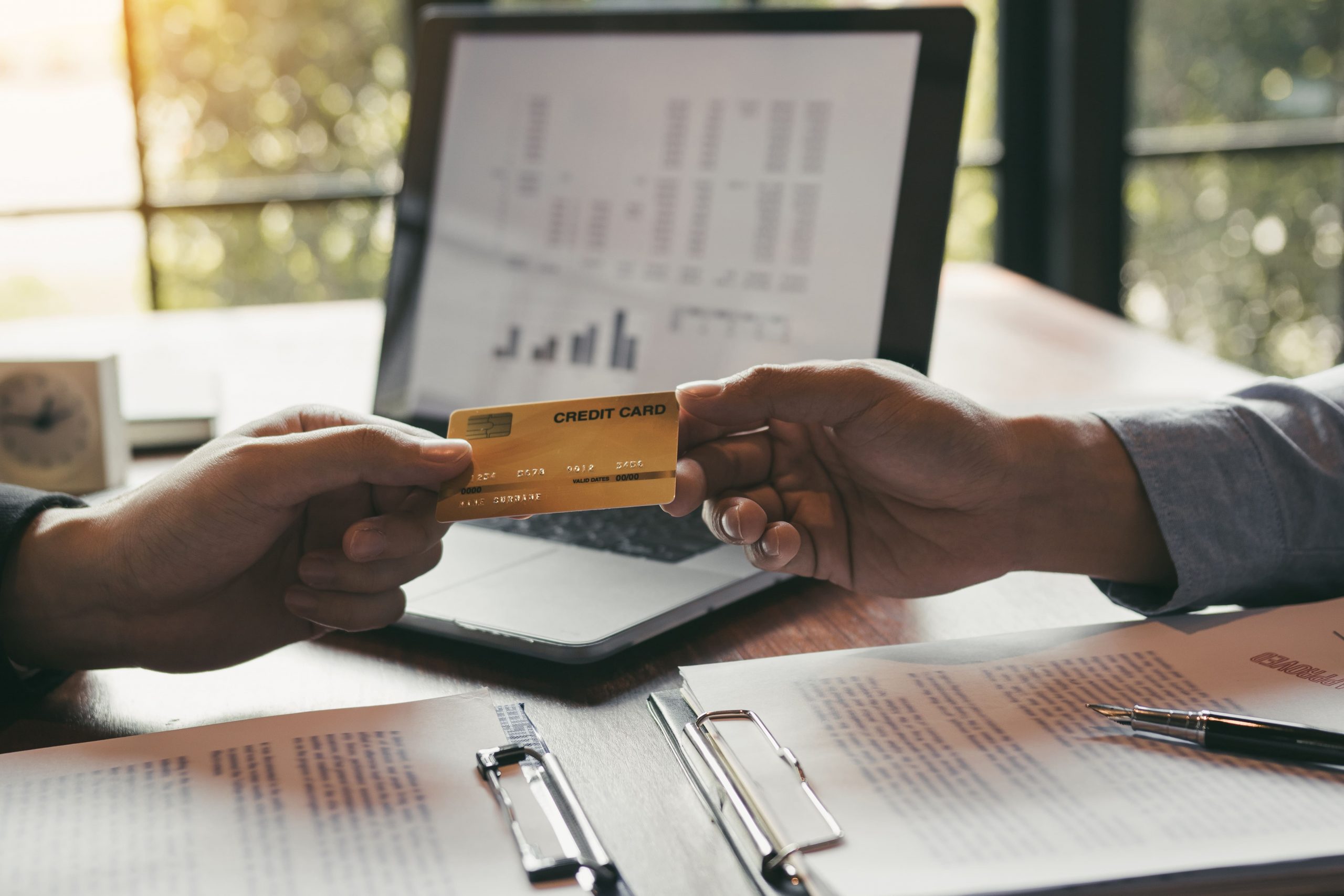 Different Ways to Apply For a Credit Card
